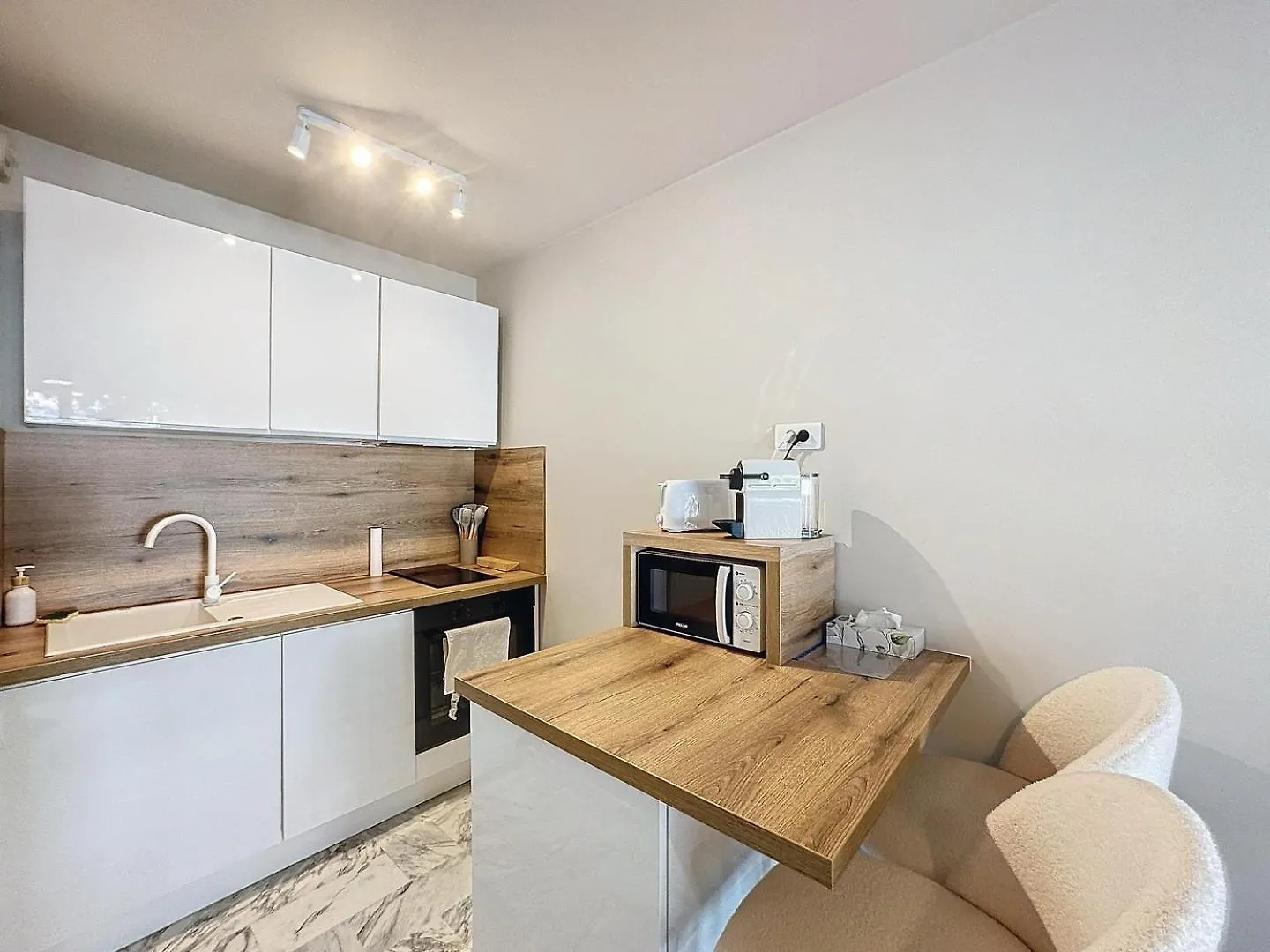 Appartement Cannes Centre Ville 0*,