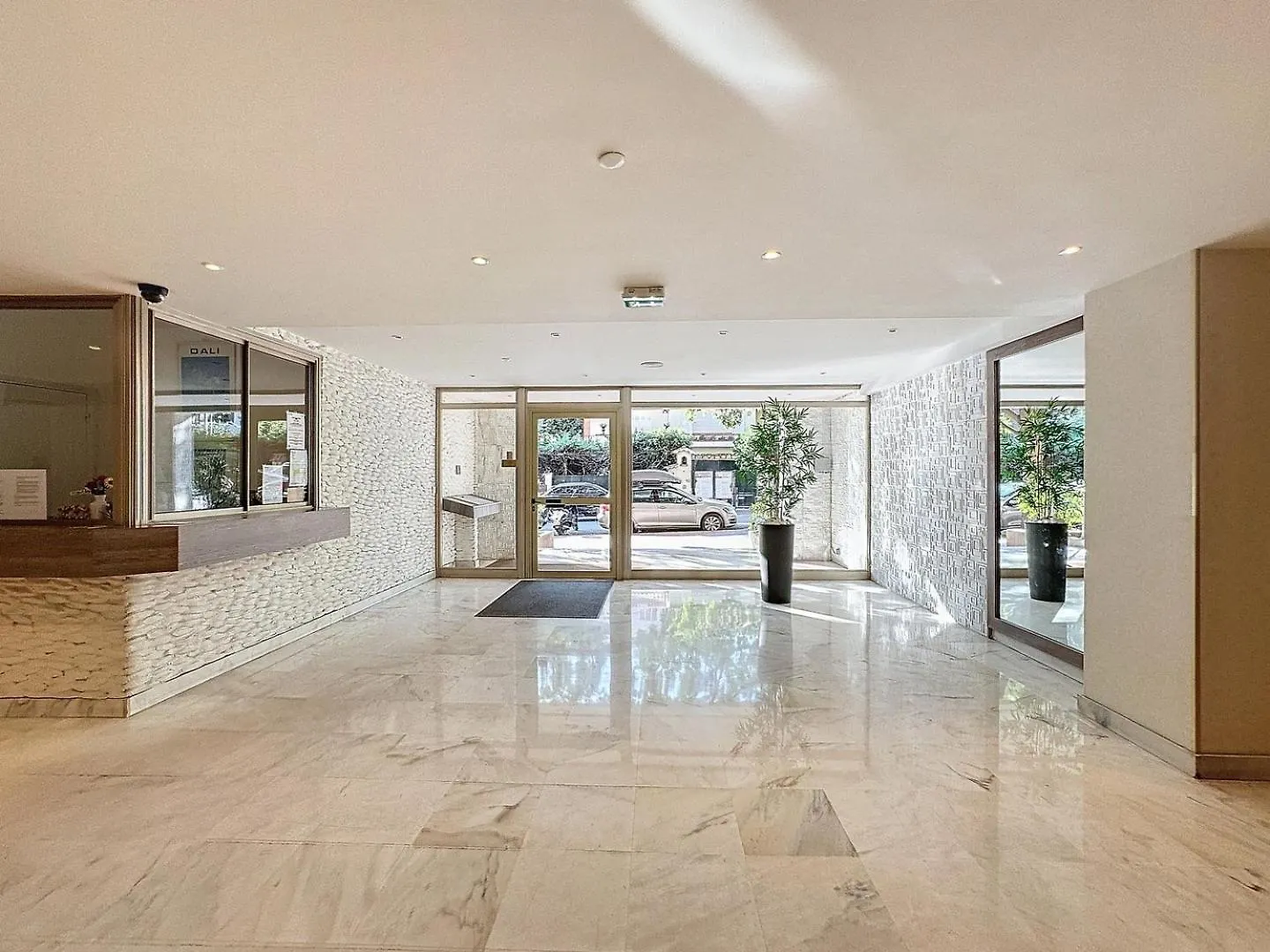 Appartement Cannes Centre Ville 0*,  France